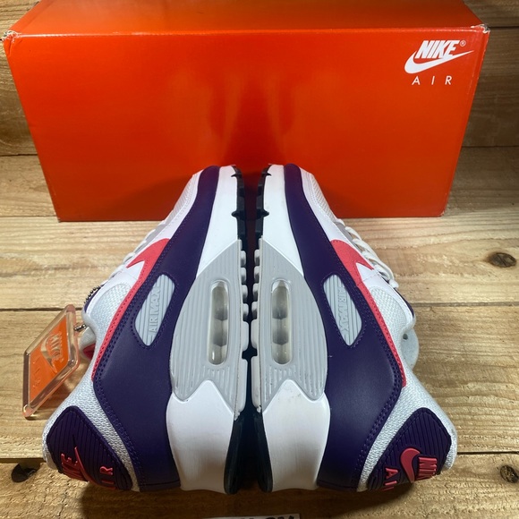 NEW: Nike Air Max 90 White/Eggplant/Red Sneakers: CW1360-100 - Picture 6 of 16